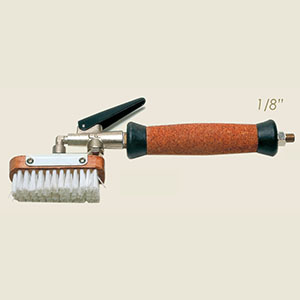 mechanical soaps gun with lever and brush