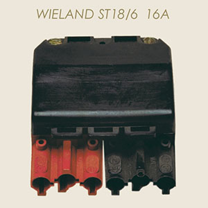 Wieland ST 18/6 15 A socket with hook